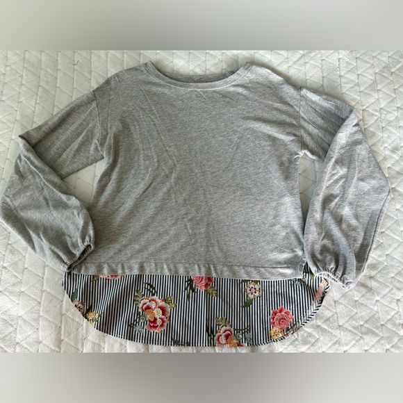 LOFT | Grey Lightweight Sweater with Striped Floral Shirt Detail | Size Small - Picture 2 of 8